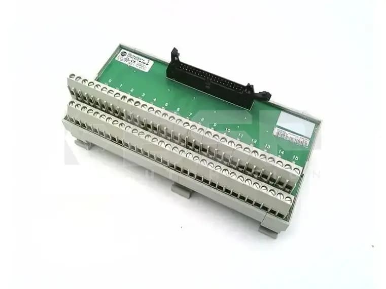 Allen Bradley 1492-IFM40DS240A-4 Allen Bradley 1492-IFM40DS240A-4