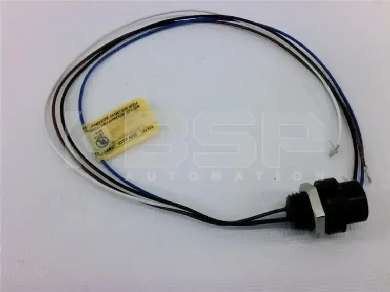 Allen Bradley 888D-F4AC2-0M3 Allen Bradley 888D-F4AC2-0M3