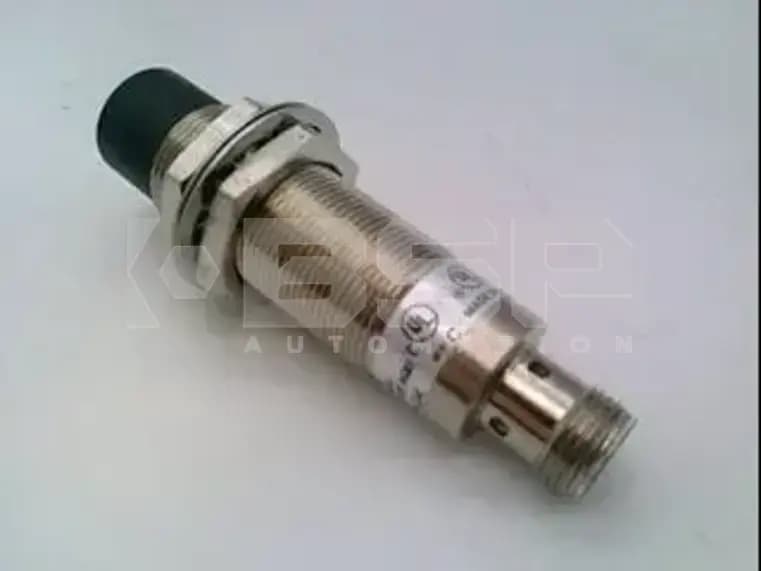 Allen Bradley 872C-D8NN18-D4 Allen Bradley 872C-D8NN18-D4