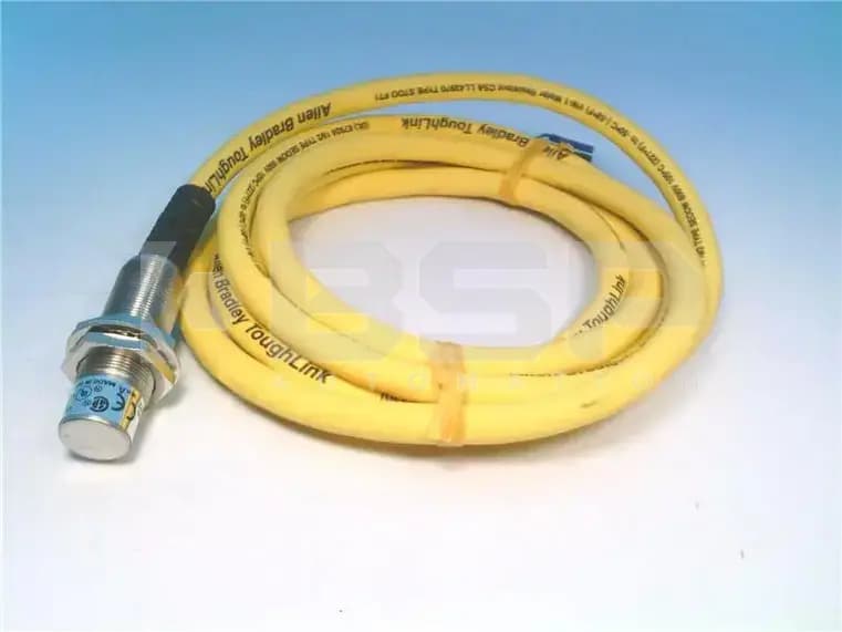 Allen Bradley 871TM-DH8CE18-H2 Allen Bradley 871TM-DH8CE18-H2