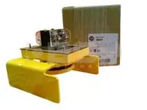 Allen Bradley 800P-F1YGB Allen Bradley 800P-F1YGB