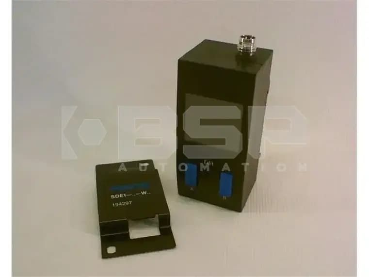FESTO SDE1-D10-G2-W18-L-PI-M8 FESTO SDE1-D10-G2-W18-L-PI-M8