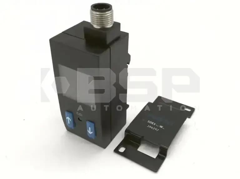 FESTO SDE1-D10-G2-W18-C-P2-M12 FESTO SDE1-D10-G2-W18-C-P2-M12