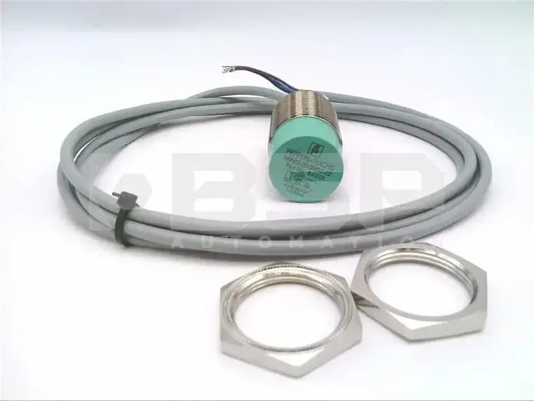 Pepperl+Fuchs NBN15-30GM50-E2 Pepperl+Fuchs NBN15-30GM50-E2
